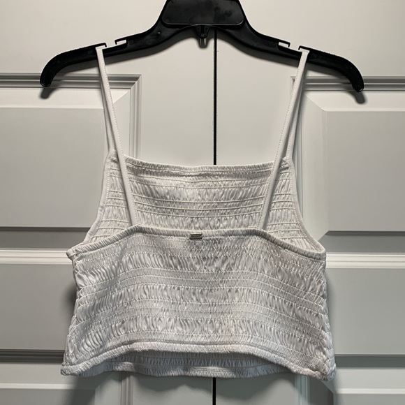 Fashionable smocking knit straps top - Picture 7 of 8